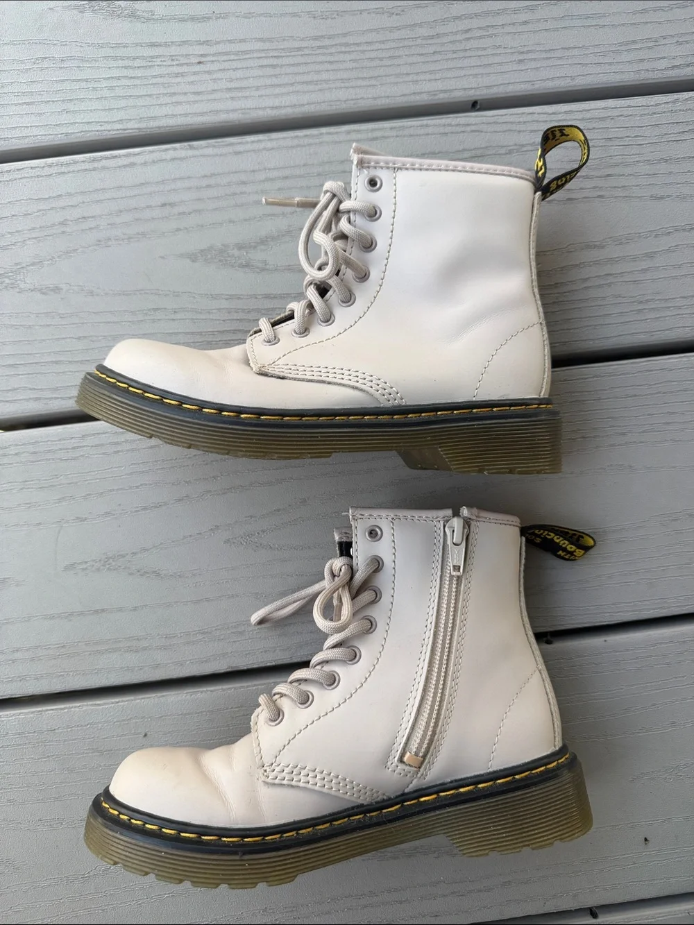 Dr. Martens Kid's Collection 1460 Lace Up W/ Zip Up Boot Taupe Size 13 US, NWOT